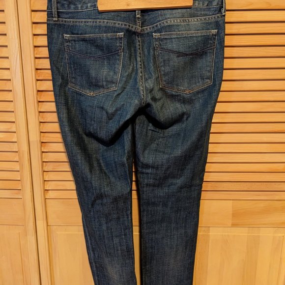 Jeans - Picture 2 of 5